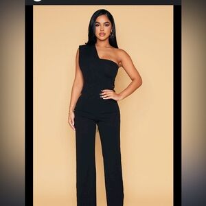 Pretty Little Thing one shoulder bodysuit